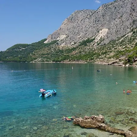 Kapo شقة دراسنيتش